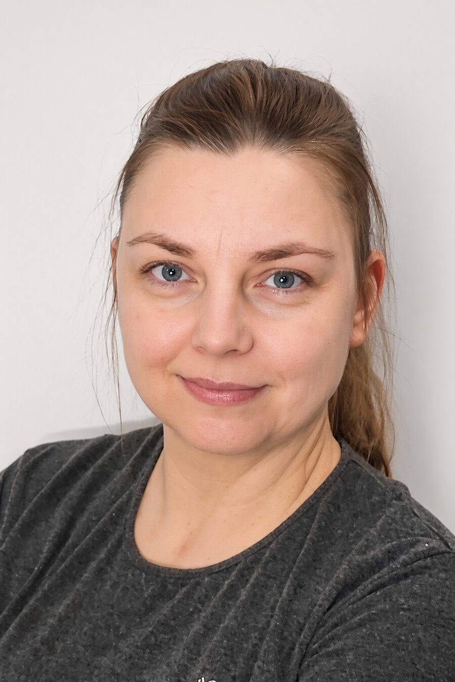 Aneta Zawadzka physiotherapist and RMT at Go2physio North Vancouver